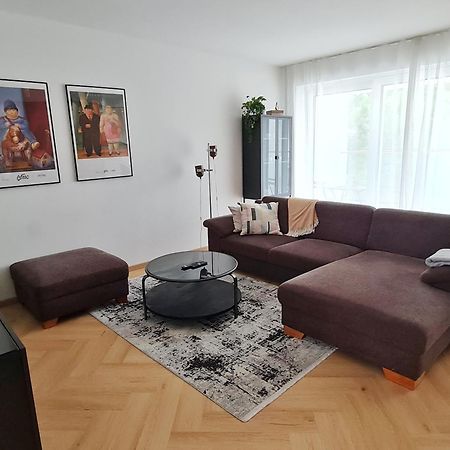 Beautiful New Apt In Old Town Near Train Station - Free Parking Братислава Экстерьер фото